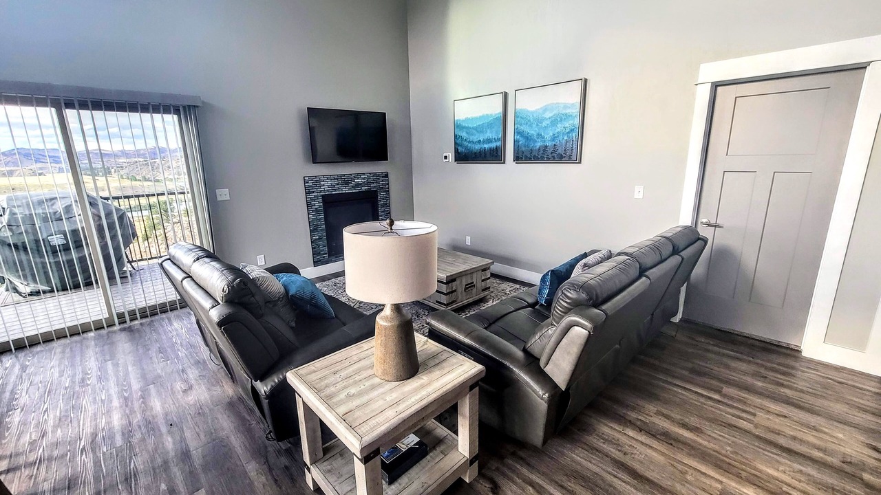 Photo of Livingroom in Wolf Creek