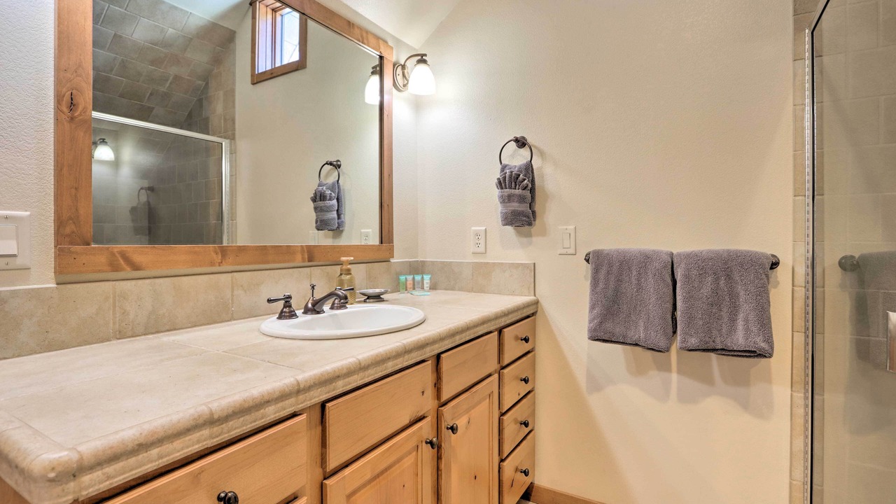 Photo of Bathroom in Tamarack Resort