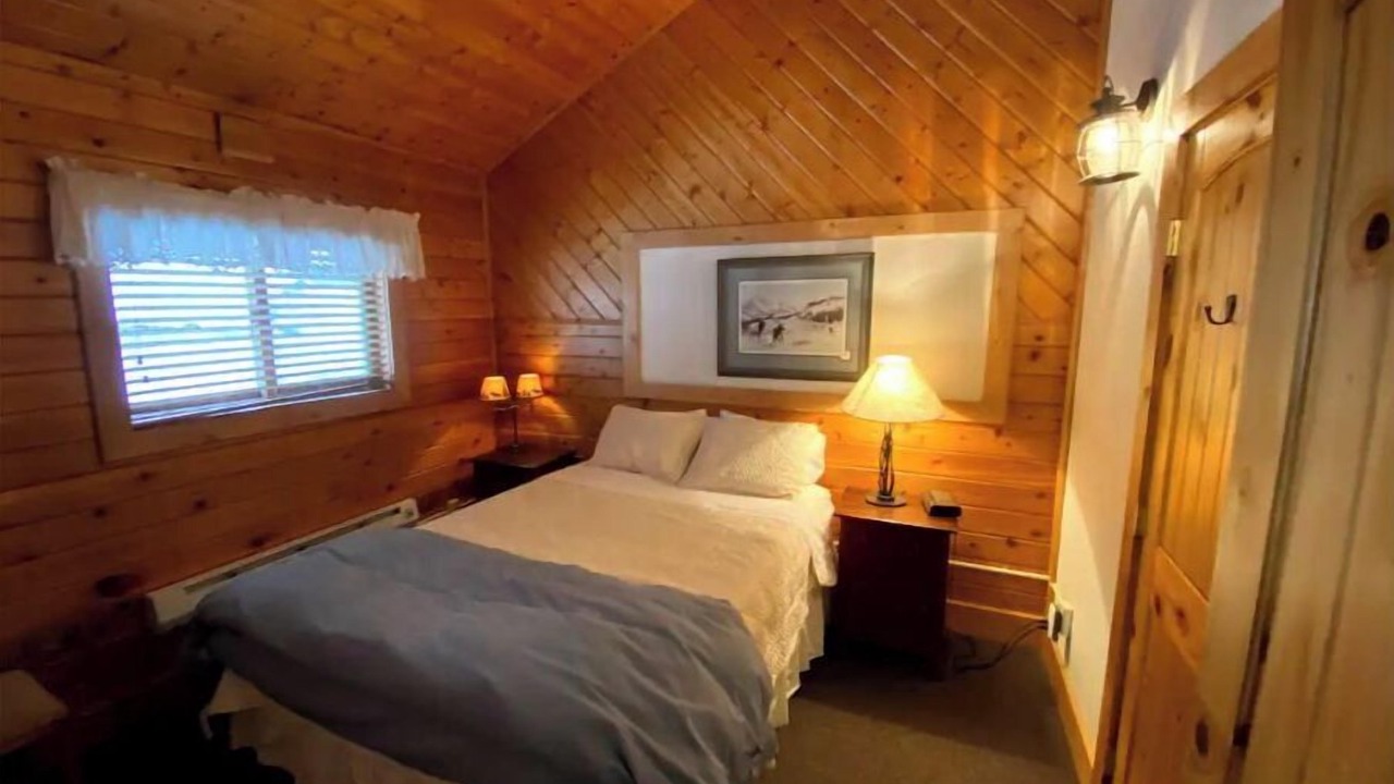 Photo of Bedroom in Cooke City-Silver Gate