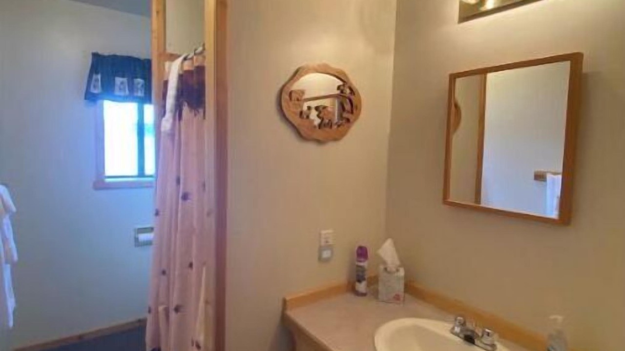 Photo of Bathroom in Cooke City-Silver Gate
