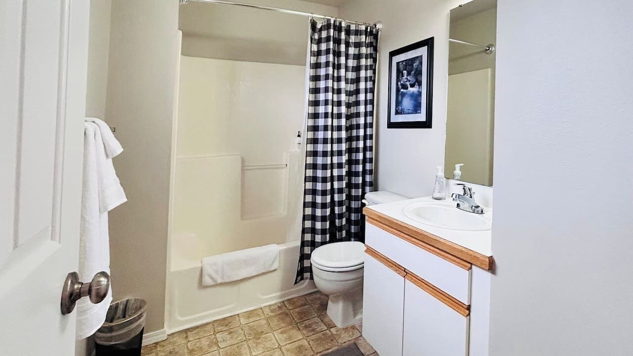 Photo of Bathroom in Southeast Boise