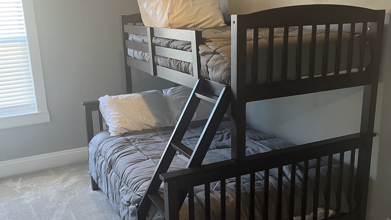 Photo of Bedroom in Washington Court House