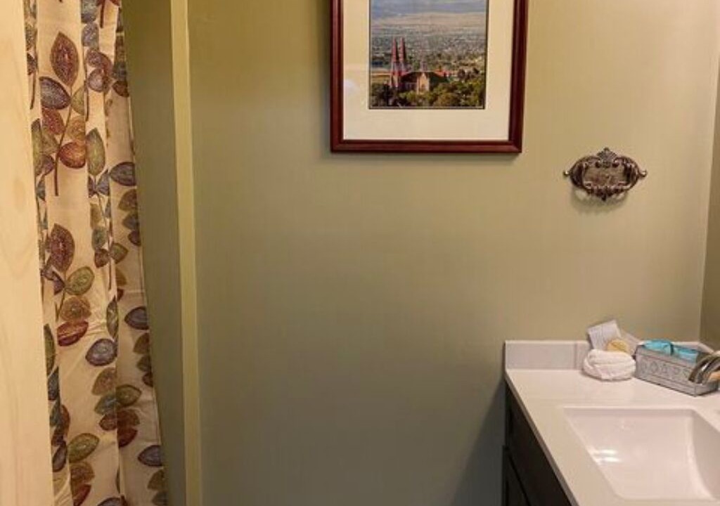 Photo of Bathroom in Helena