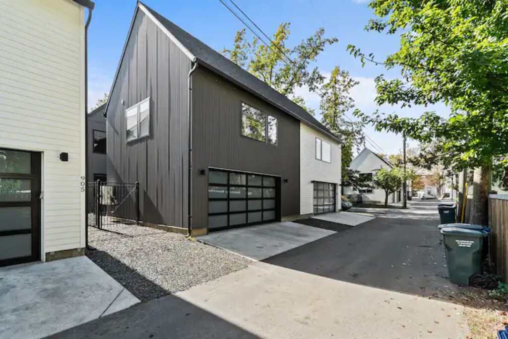 Photo of Outdoor in Garden District