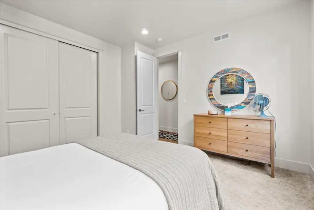 Photo of Bedroom in Garden District