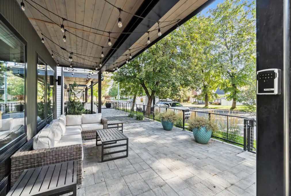 Photo of Outdoor in Garden District