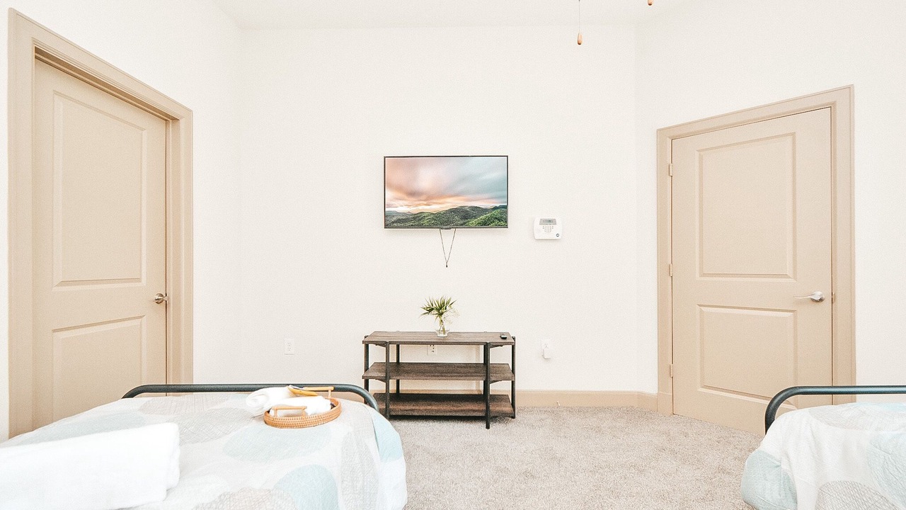 Photo of Bedroom in Astrodome