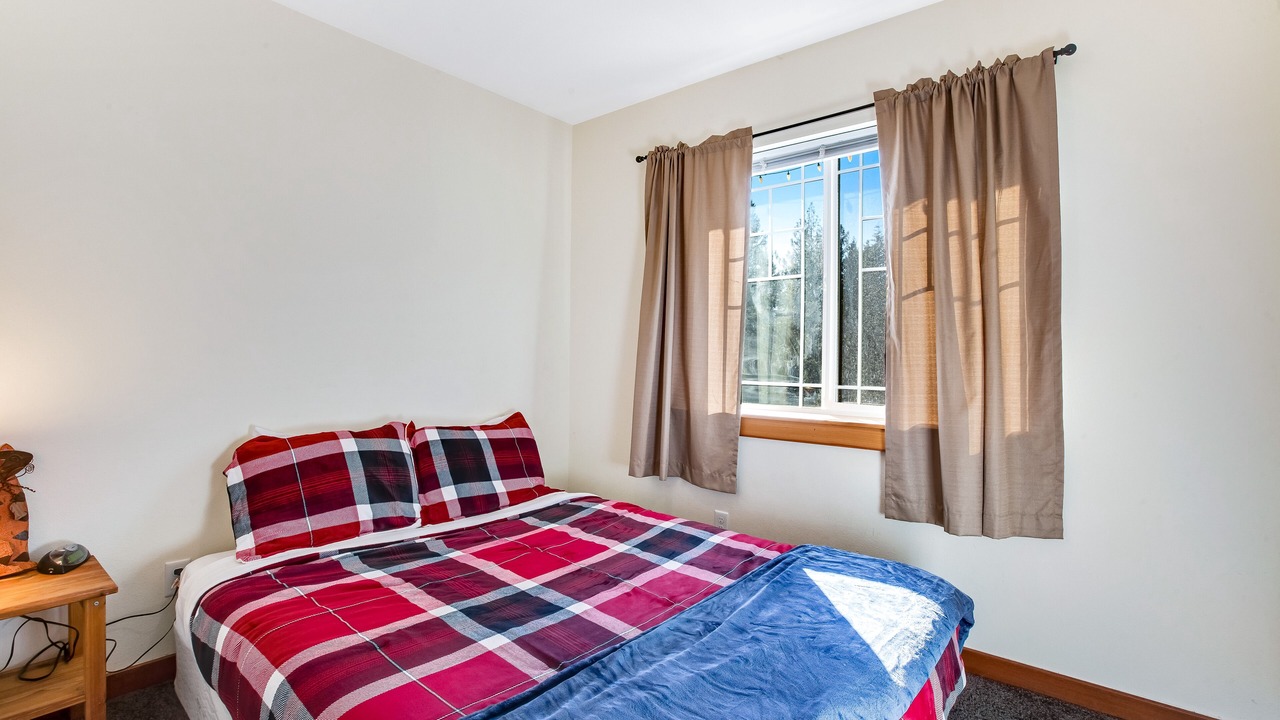 Photo of Bedroom in Ronald