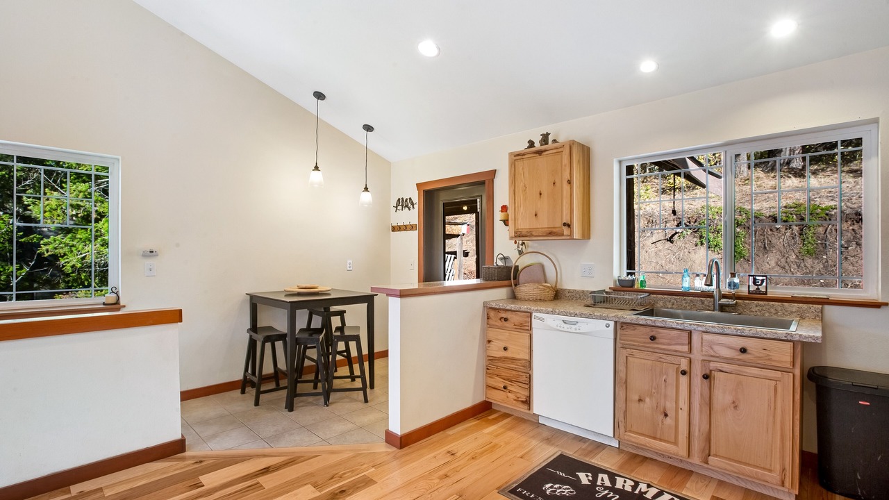 Photo of Kitchen in Ronald