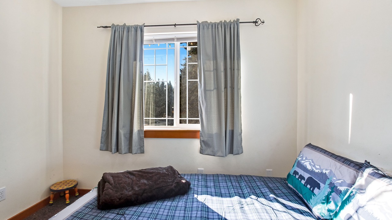 Photo of Bedroom in Ronald