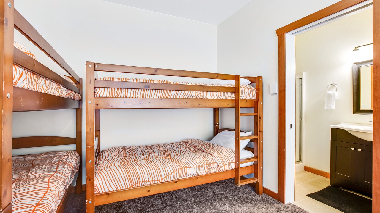 Photo of Bedroom in Ronald