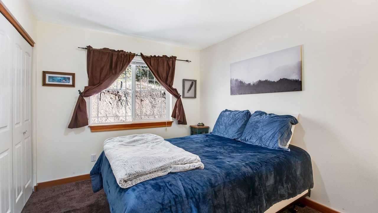 Photo of Bedroom in Ronald