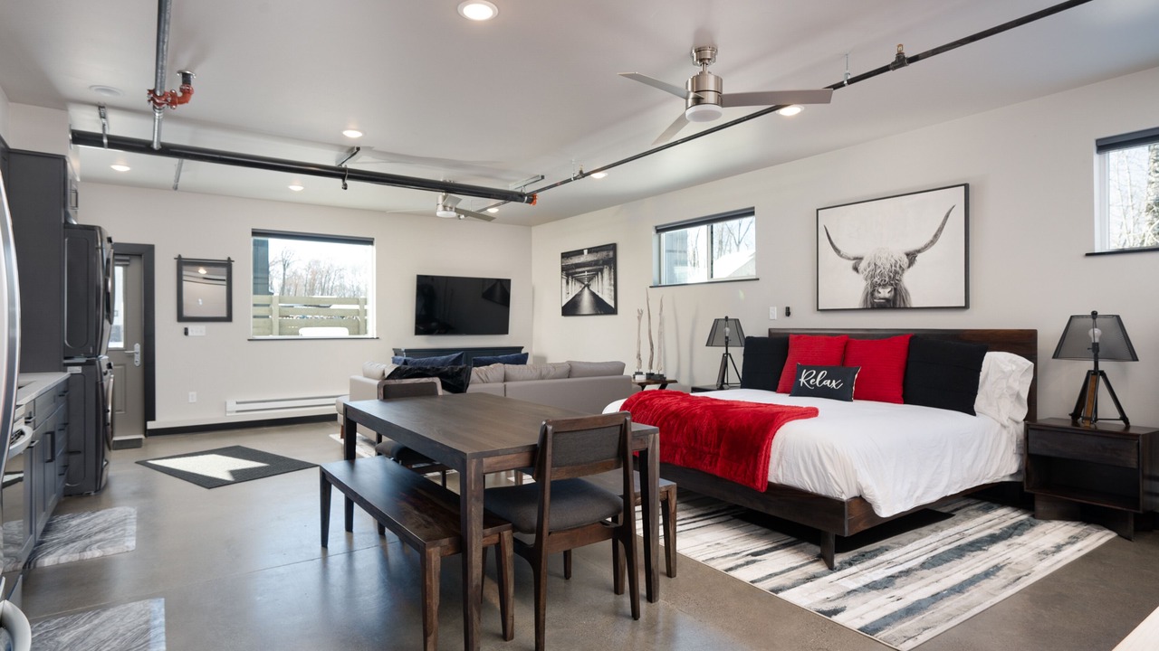 Photo of Bedroom in Four Corners