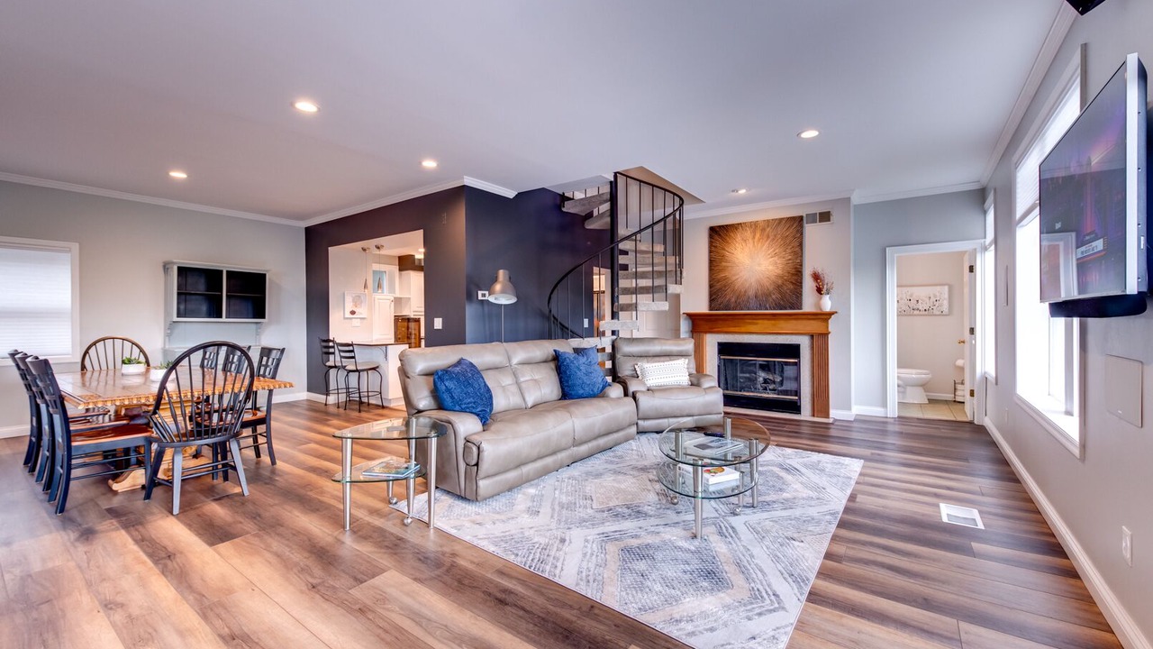 Photo of Livingroom in Covington
