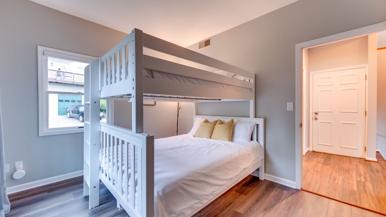 Photo of Bedroom in Covington