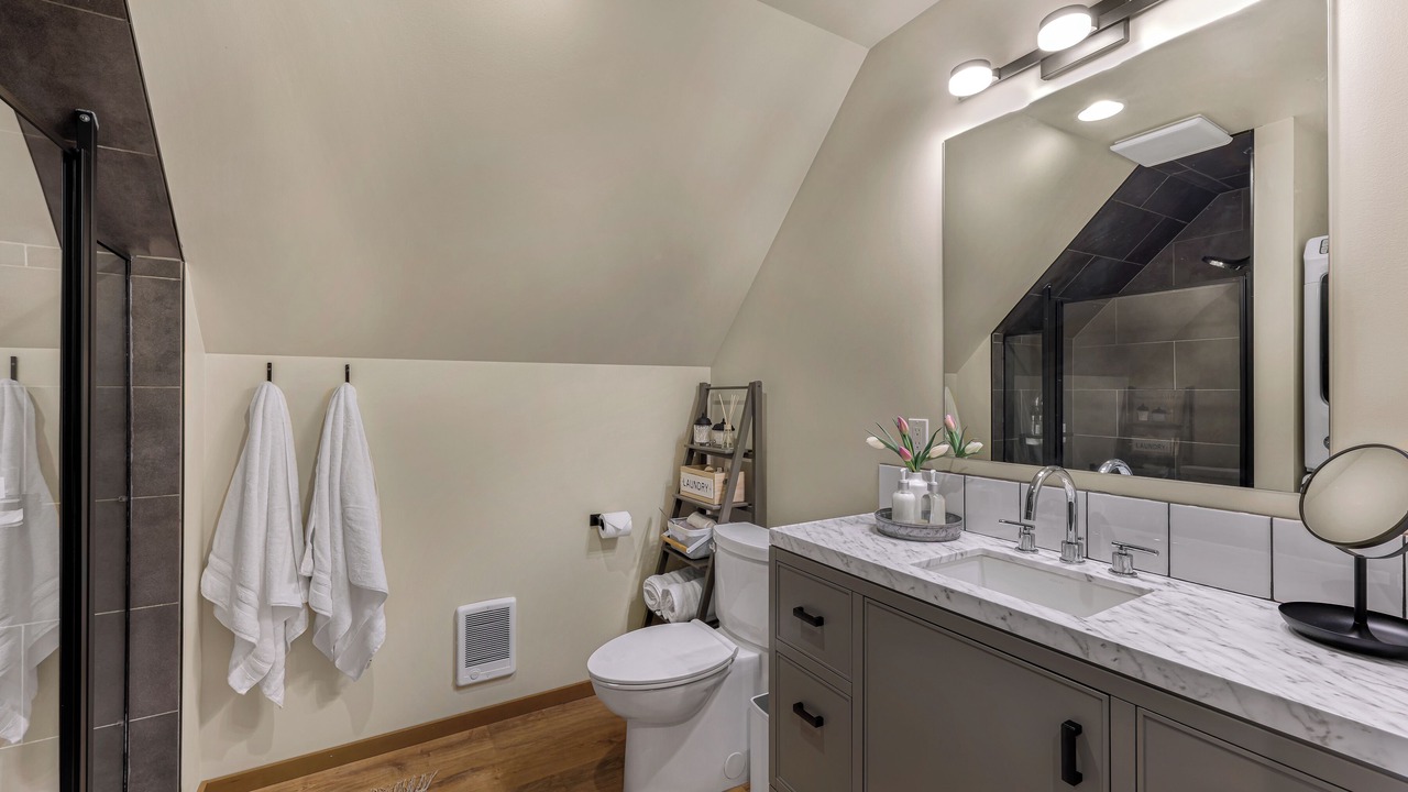 Photo of Bathroom in Bow