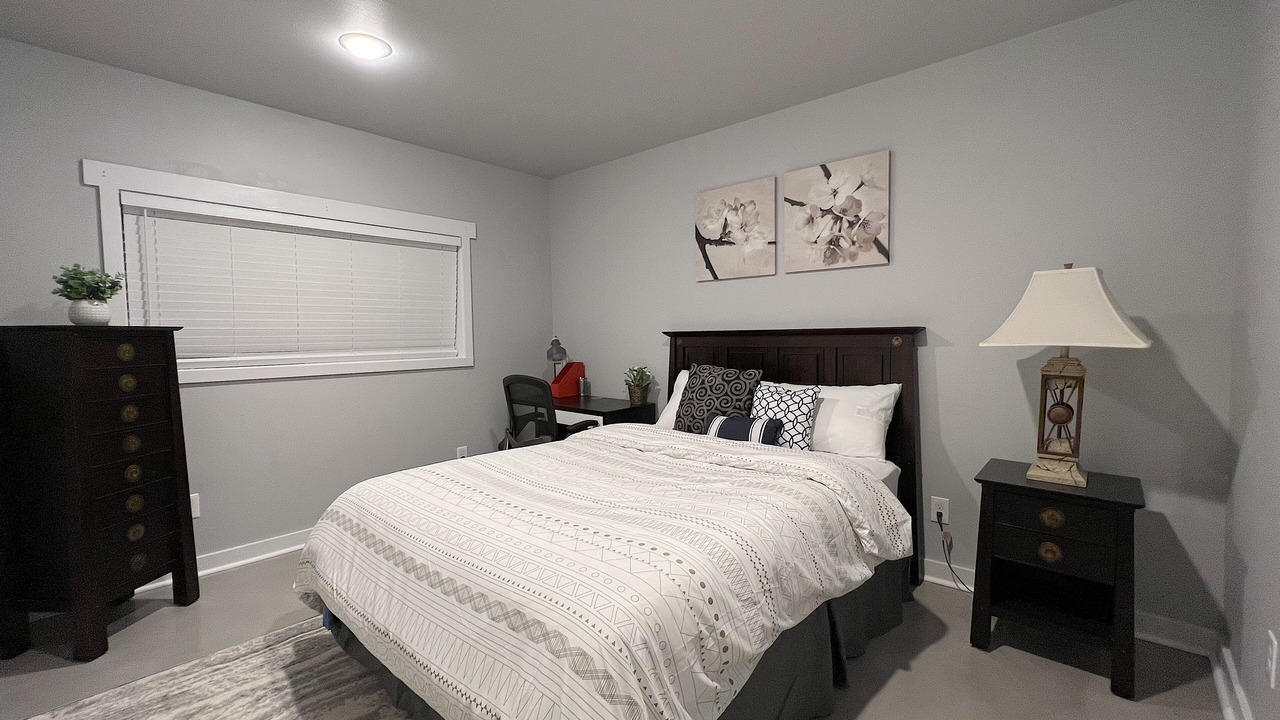 Photo of Bedroom in Everett