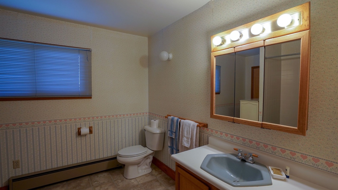 Photo of Bathroom in Cameron