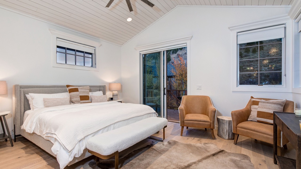 Photo of Bedroom in Jackson