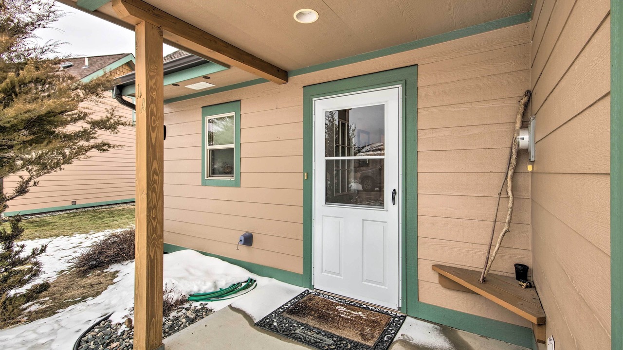 Photo of Outdoor in Emigrant