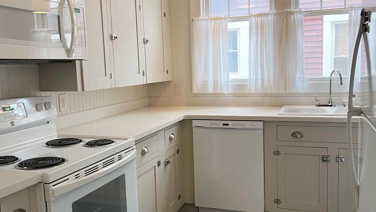 Photo of Kitchen in Lakeside