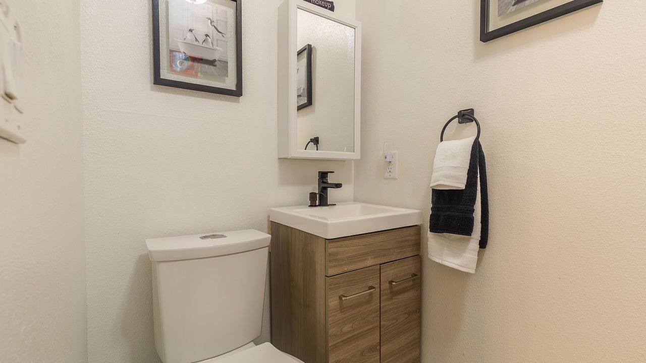 Photo of Bathroom in Eagle