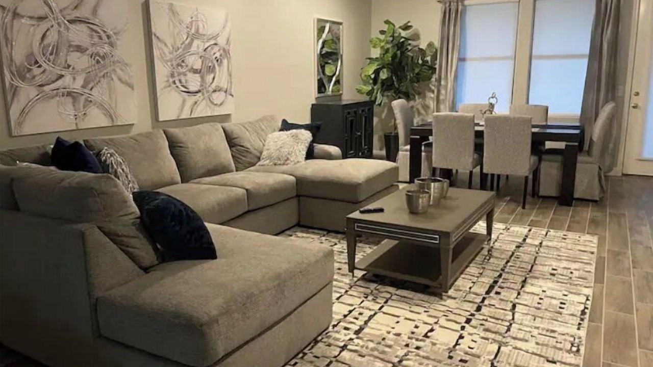 Photo of Livingroom in Kierland