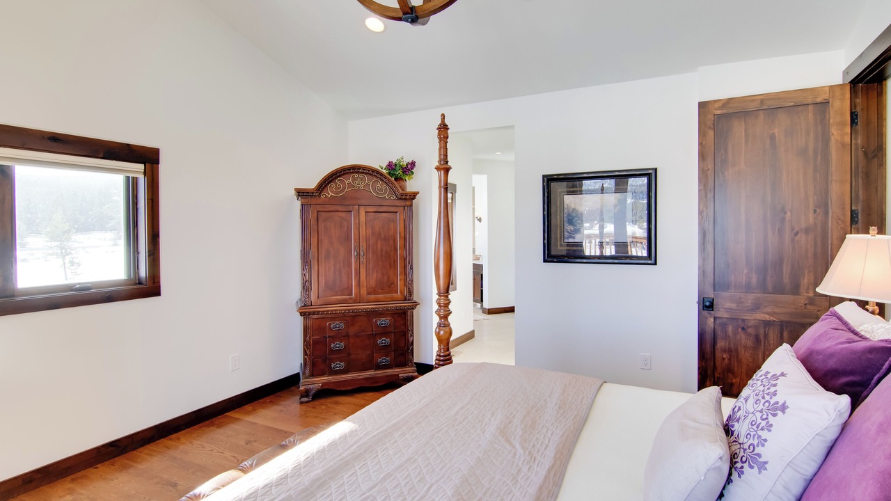 Photo of Bedroom in Big Sky