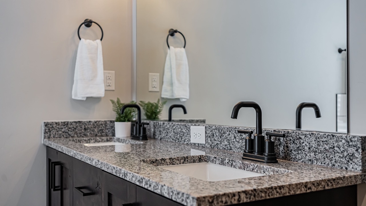 Photo of Bathroom in Ammon