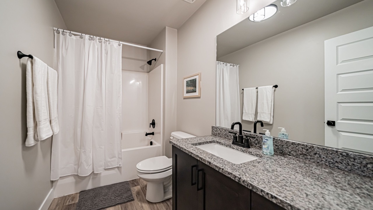 Photo of Bathroom in Ammon