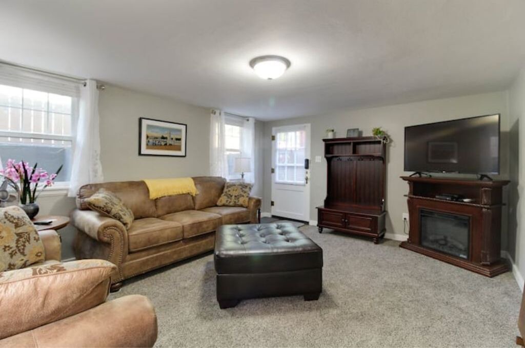 Photo of Livingroom in North End