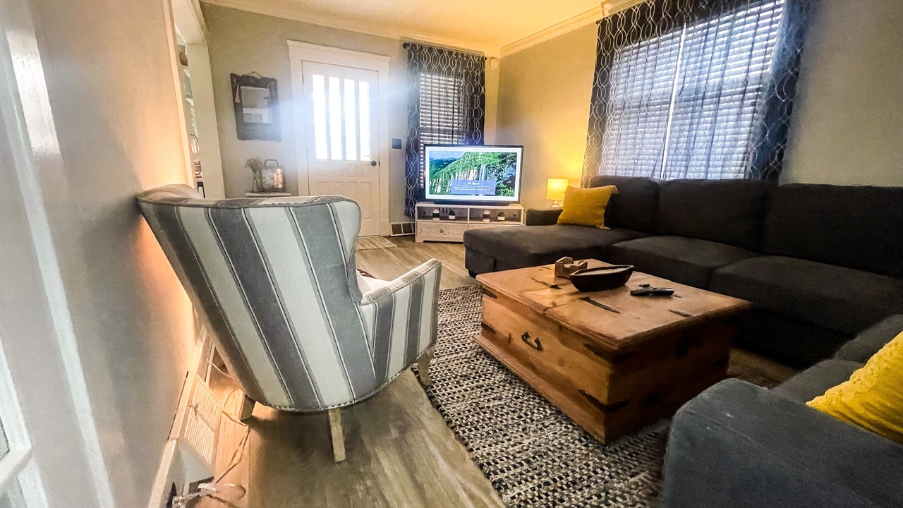 Photo of Livingroom in Vermilion