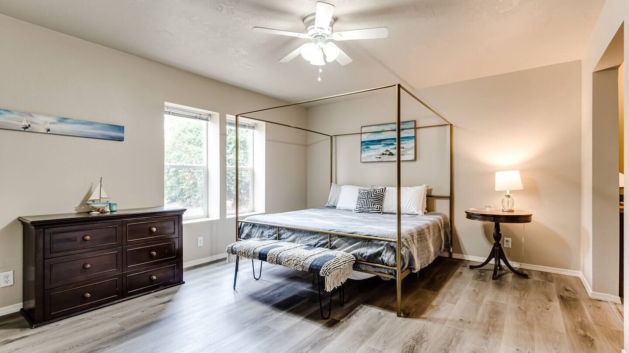 Photo of Bedroom in Saginaw
