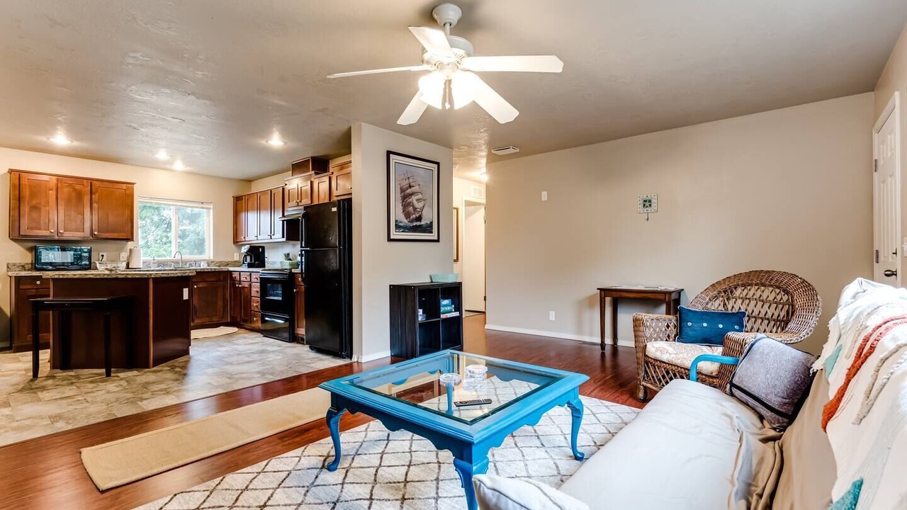 Photo of Livingroom in Saginaw