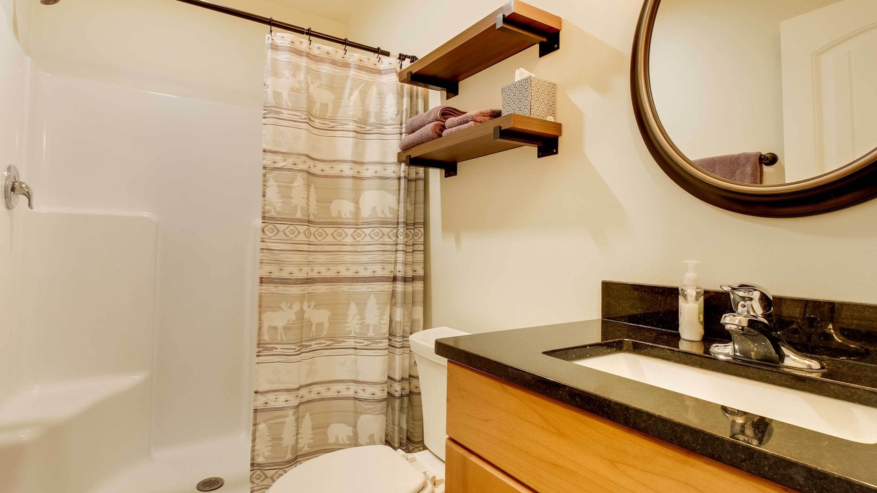 Photo of Bathroom in Silver Star