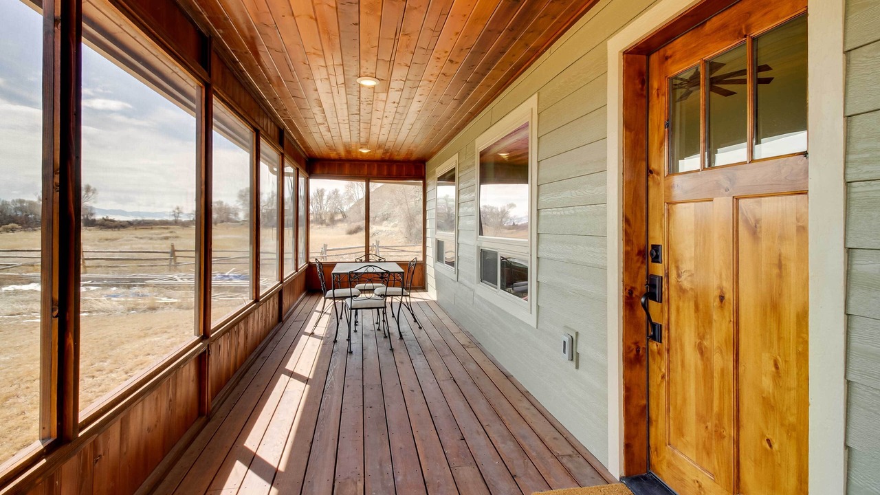 Photo of Outdoor in Silver Star