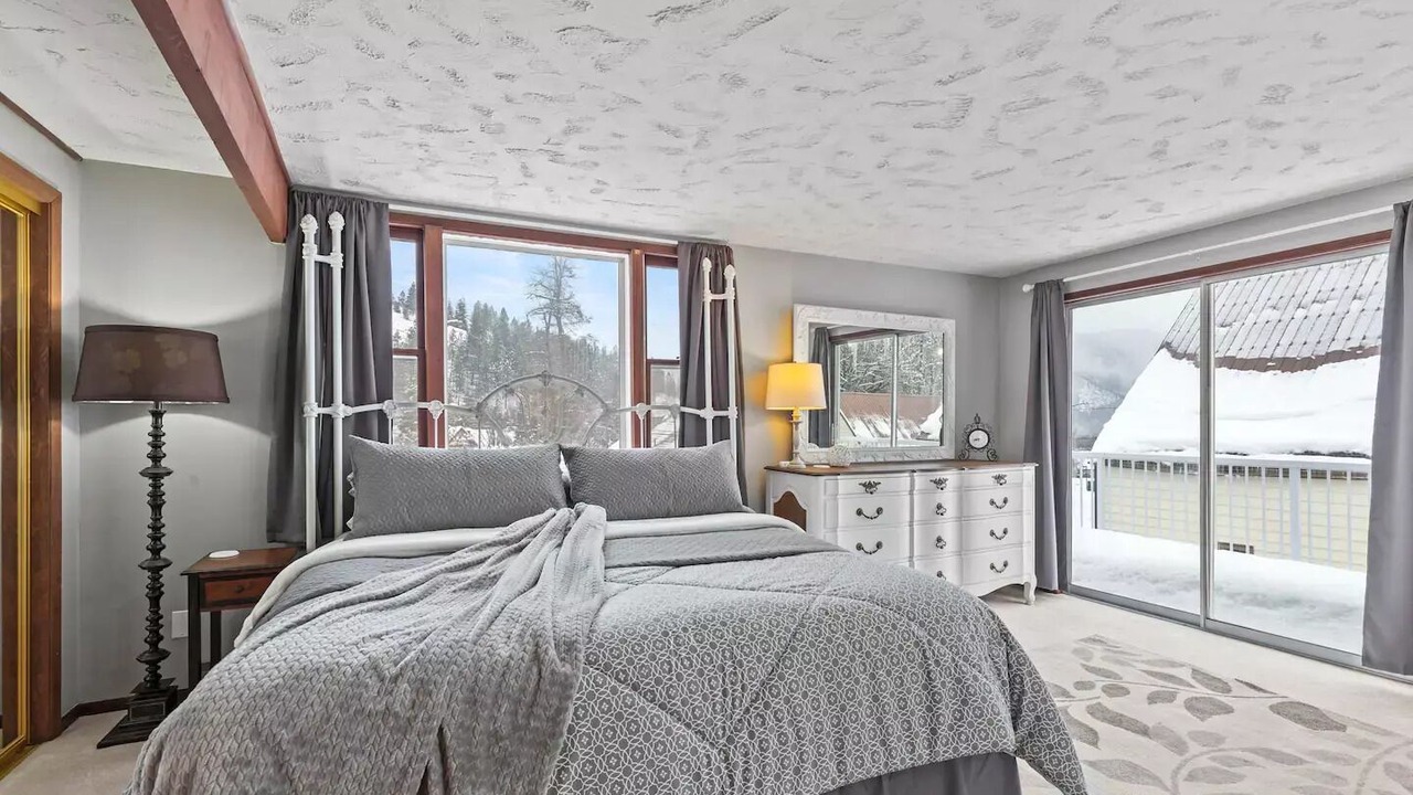 Photo of Bedroom in Kellogg