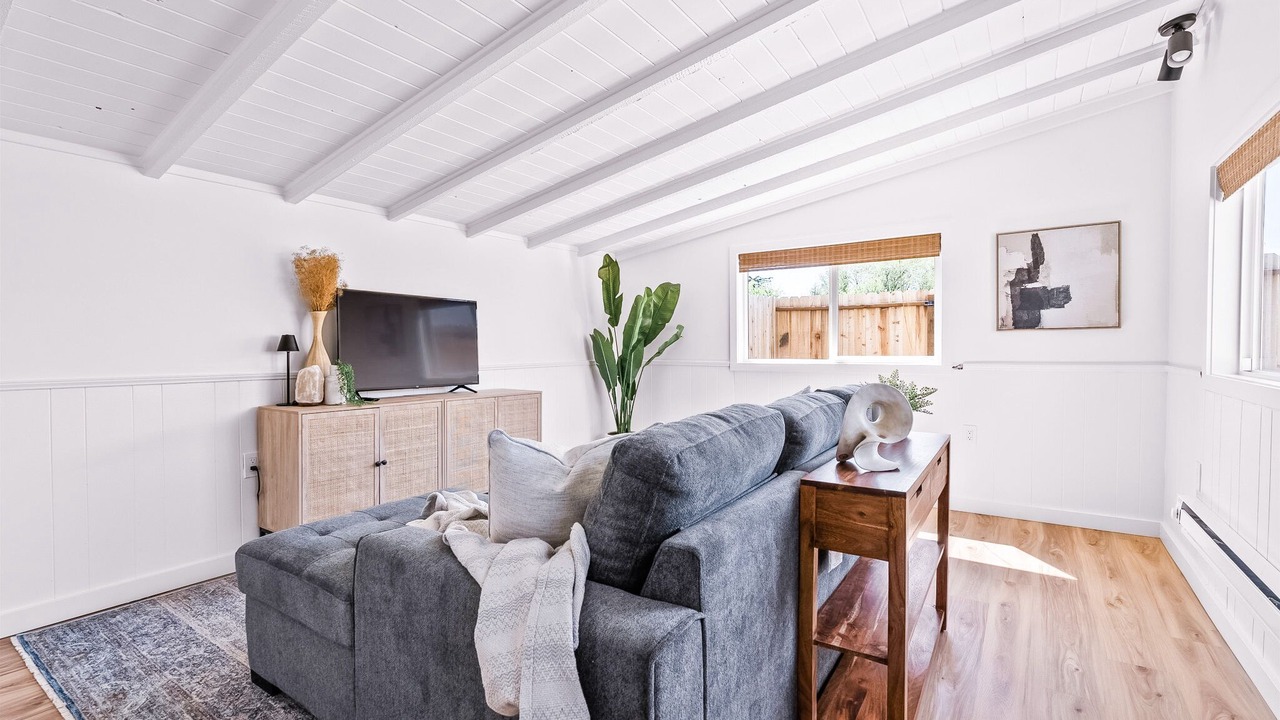 Photo of Livingroom in Spokane Valley