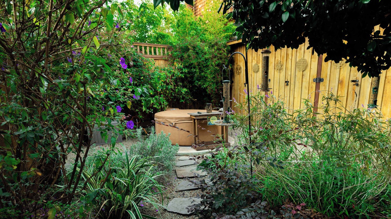 Photo of Patio Balcony in Fairview Park