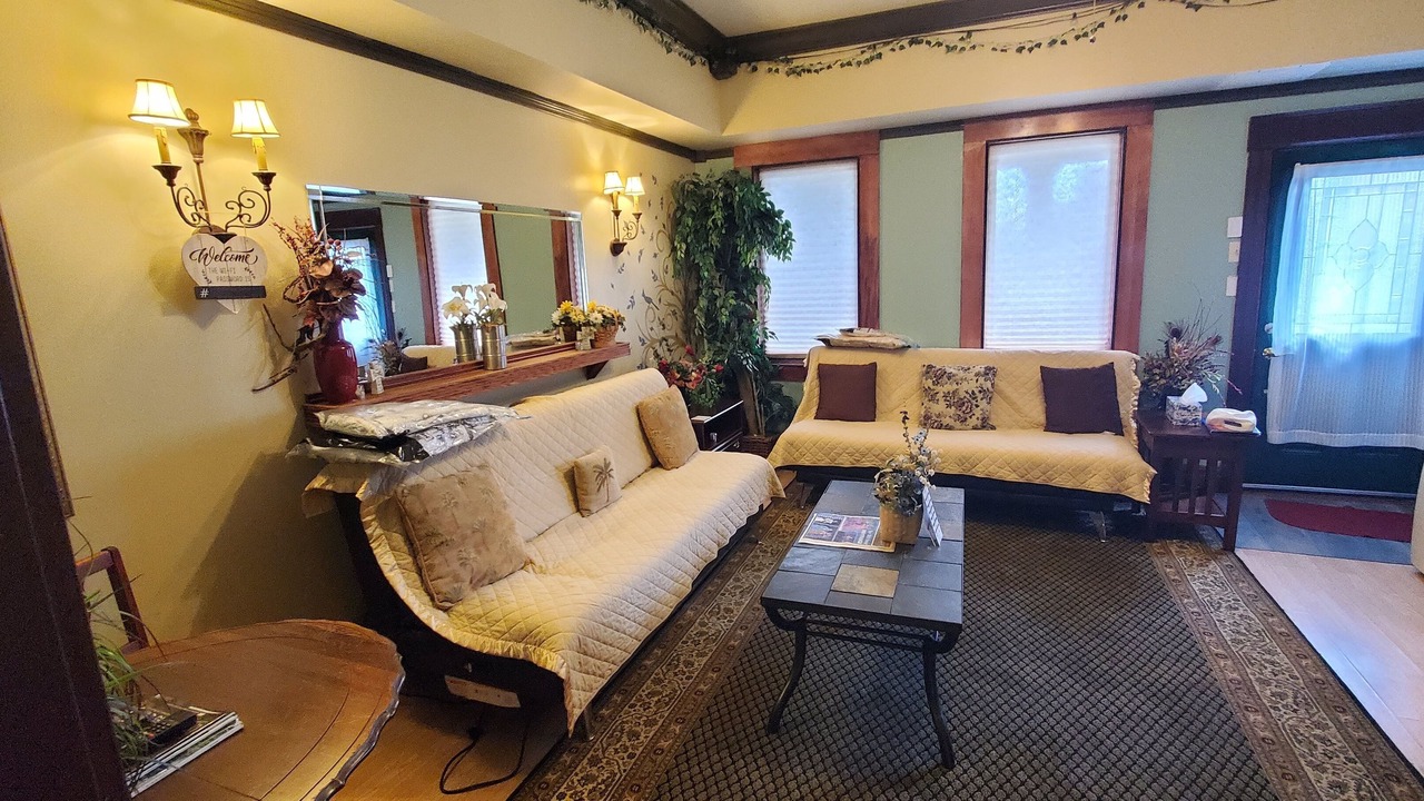 Photo of Livingroom in Holy Cross