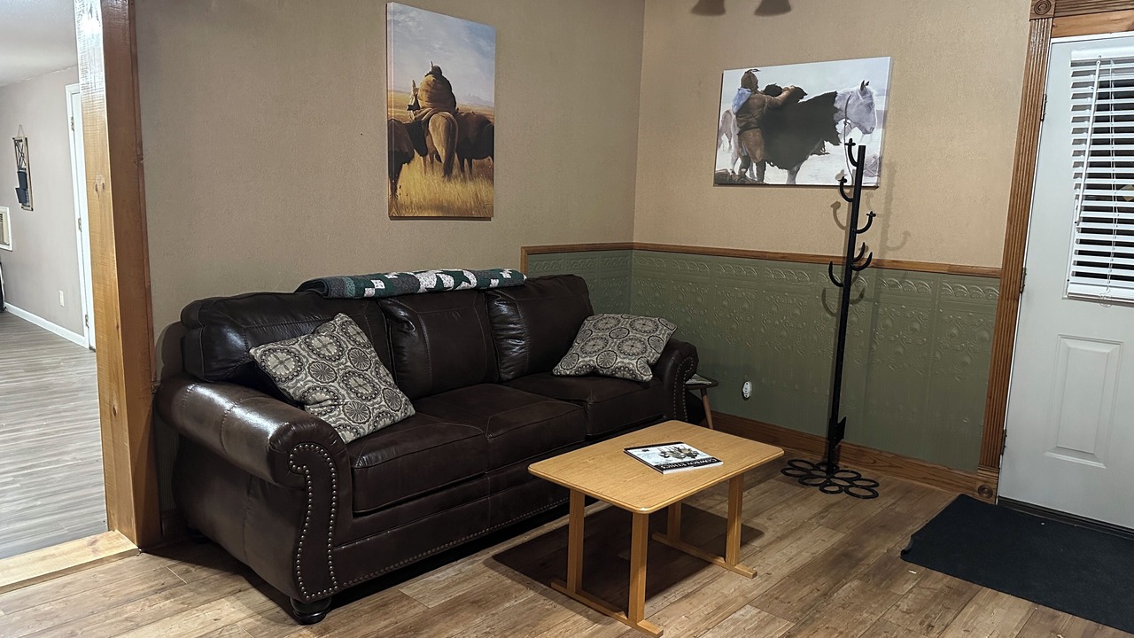 Photo of Livingroom in Riverton