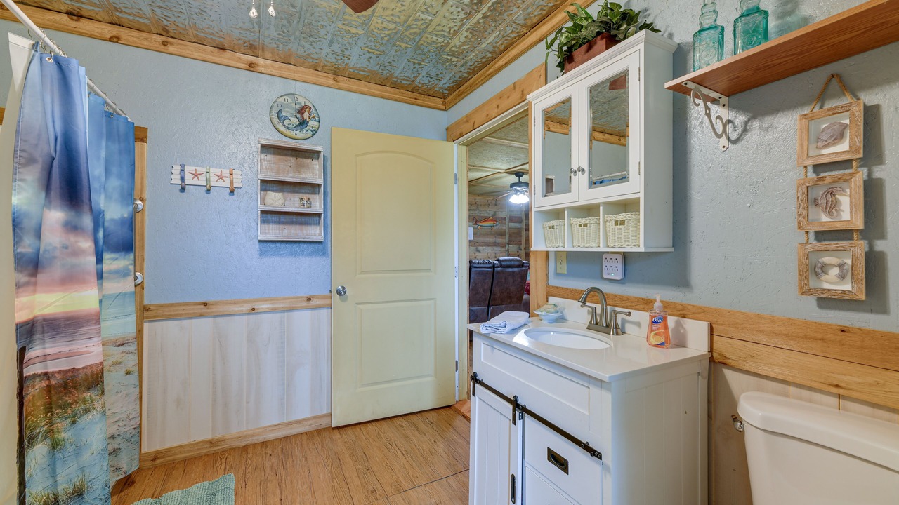 Photo of Bathroom in Rockport