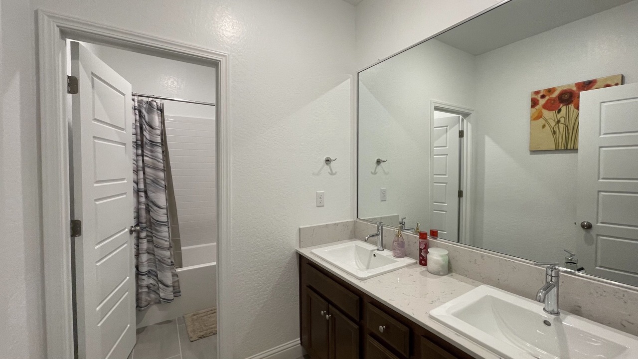 Photo of Bathroom in Visalia