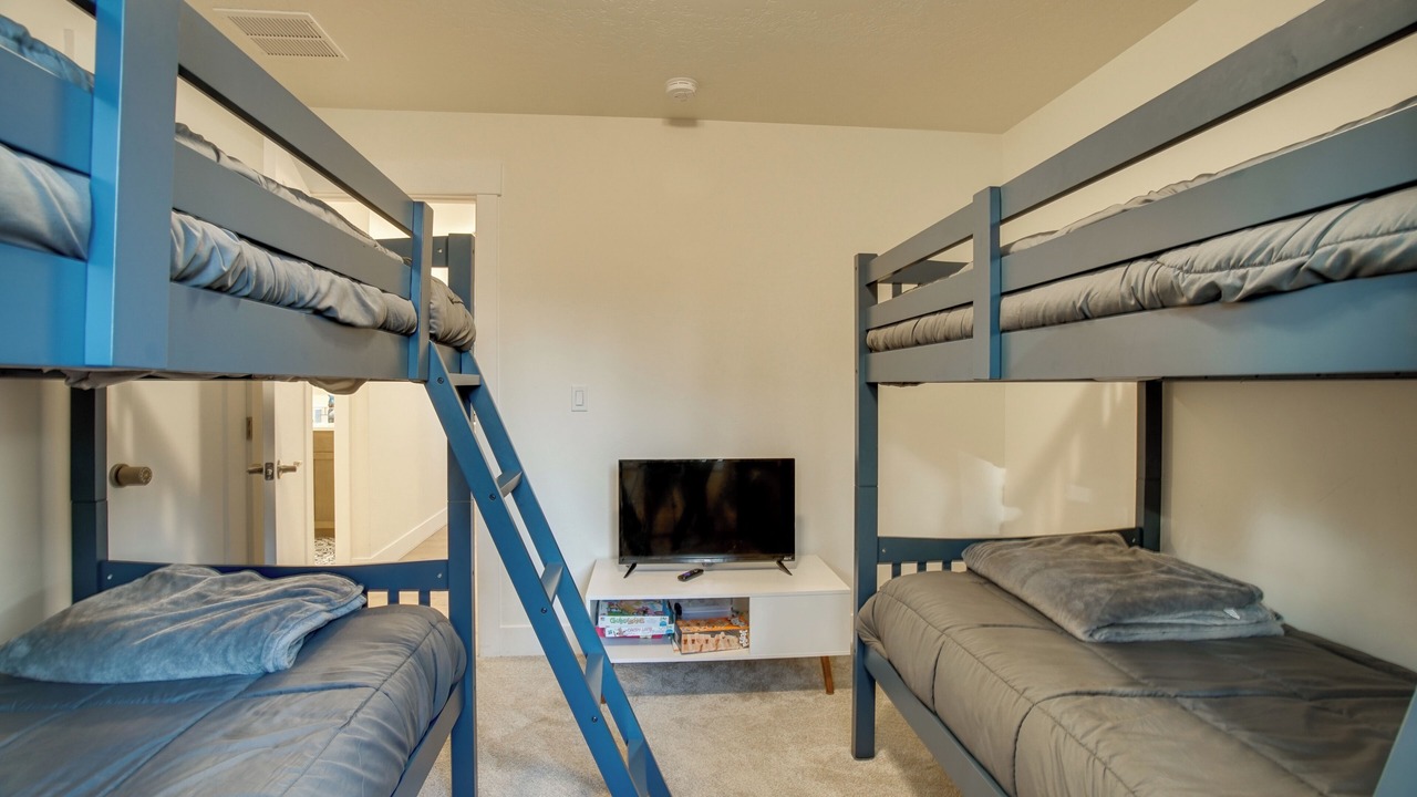 Photo of Bedroom in New Meadows