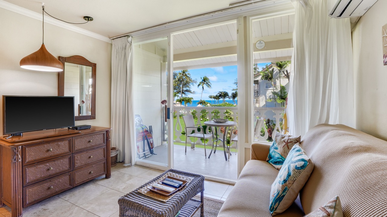Photo of Livingroom in Wailua