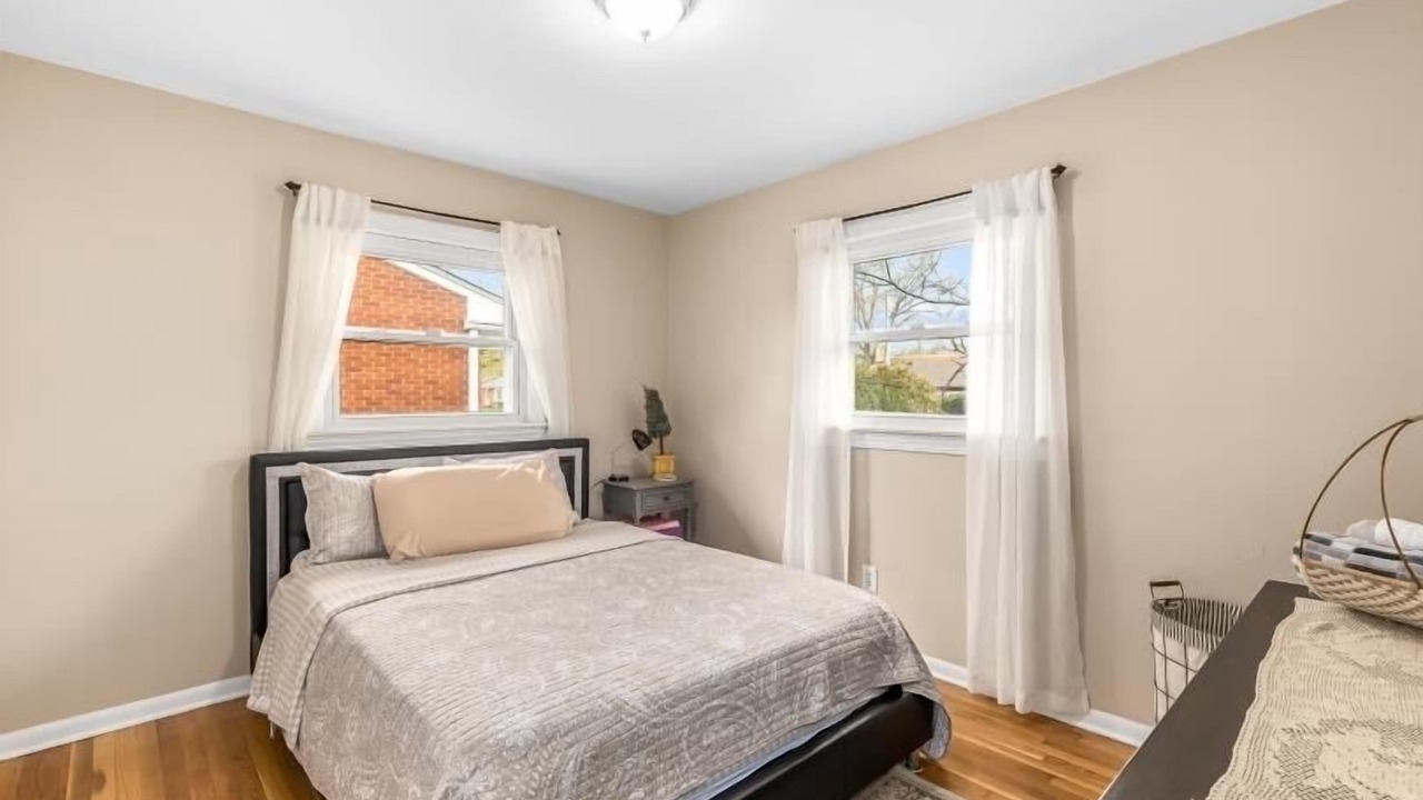 Photo of Bedroom in Livonia
