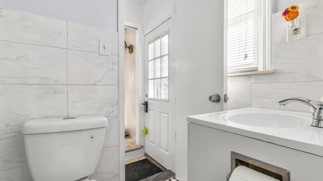 Photo of Bathroom in Livonia