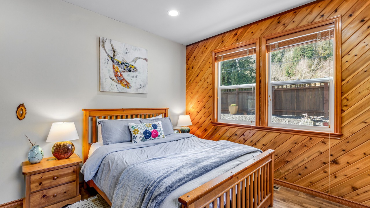 Photo of Bedroom in Sedro-Woolley