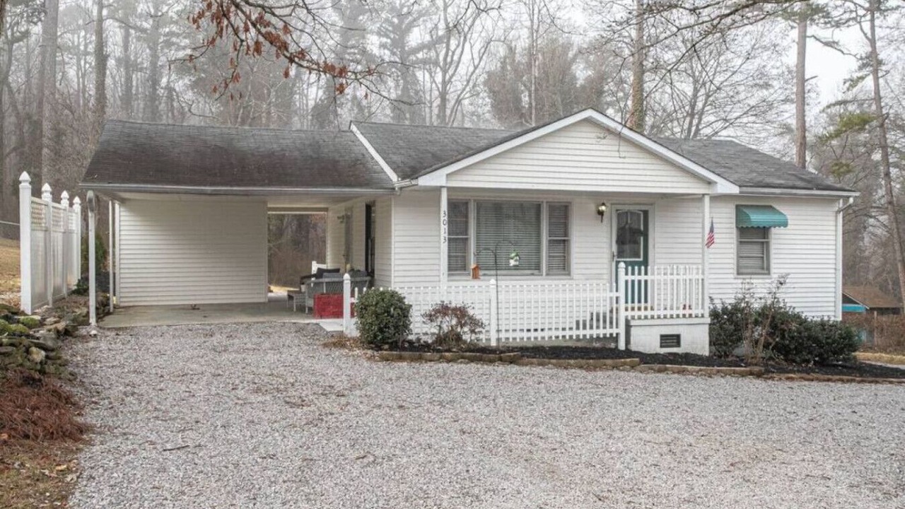 Photo of Outdoor in Ashley Oaks