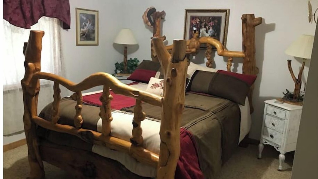 Photo of Bedroom in Clawson